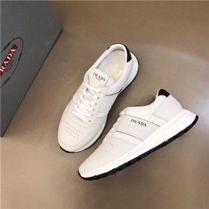 프라다 남성용 스니커즈 P98520-1 2020/신상