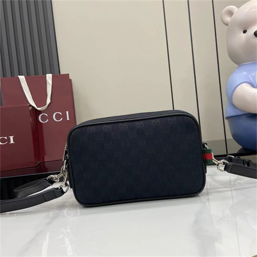 구찌 숄더백 817771 2025/신상