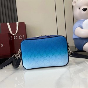 구찌 크로마 스몰 크로스백 835691 2025/신상