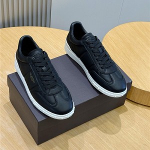 발렌티노 남여공용 스니커즈 V76768-2 2025/신상