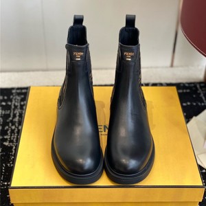 펜디 여성용 부츠 F29956 2025/신상