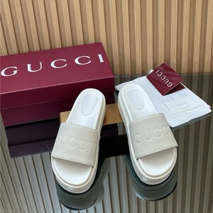 구찌 여성용 슬리퍼 G89775-1 2025/신상
