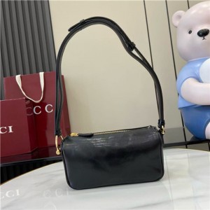 구찌 하프 홀스빗 스몰 숄더백 860784 2025/신상
