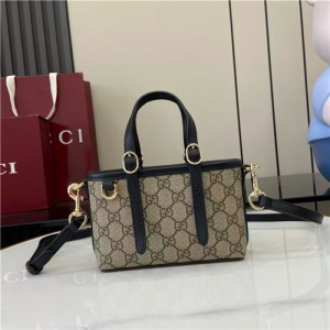 구찌 GG 엠블럼 미니 숄더백 855491 2025/신상
