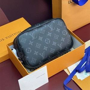 루이비통 토일렛 파우치 PM M46577 2026/신상