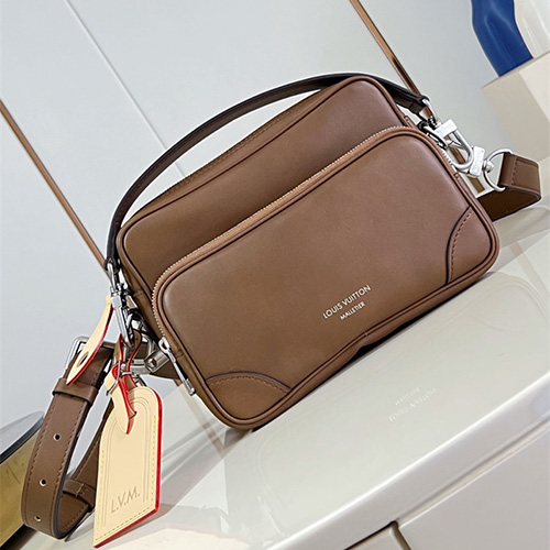 루이비통 닐 크로스백 PM M27999 2026/신상