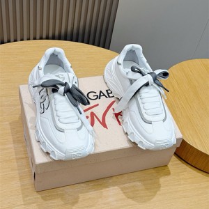 돌체앤가바나 남성용 스니커즈 D98825-1 2026/신상