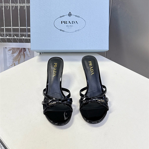 프라다 여성용 슬리퍼 (굽높이7.5CM) P69985-2 2026/신상