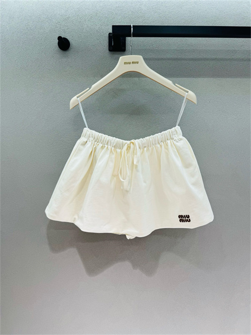 미우미우 스커트 M92204 2026/신상